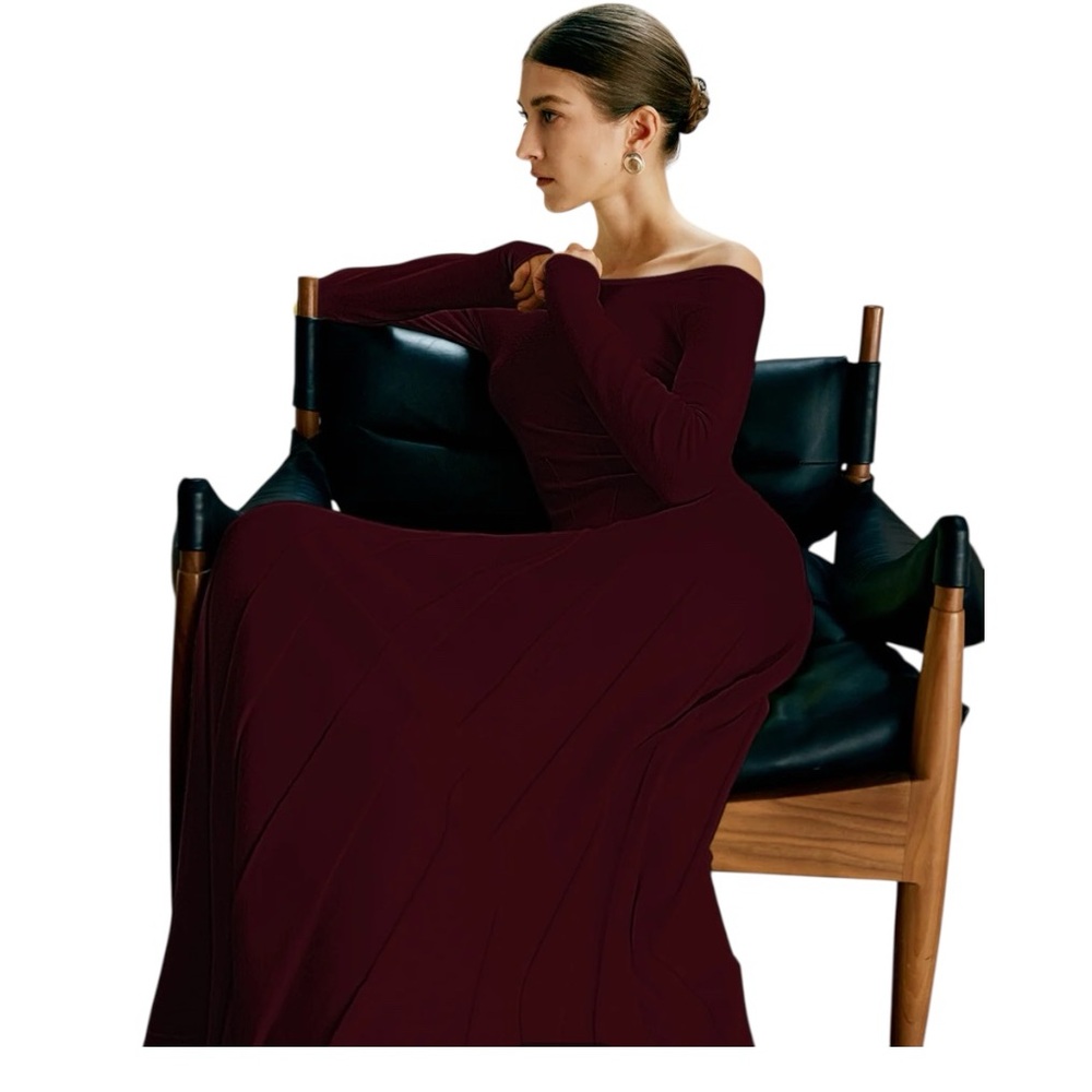 COMMENSE Off Shoulder Pleated Sweater Dress COLOR - Burgundy, Size Small